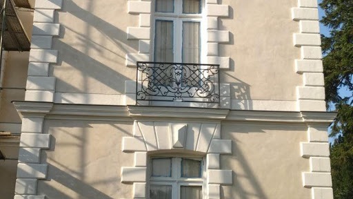 Vous souhaitez faire appel à un spécialiste en rénovation de l'habitat et restauration de monuments historiques ? Habitat 360 s'occupe de tous vos projets de la conception à la réalisation