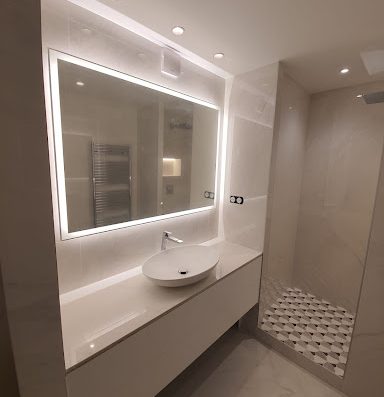 L'entreprise RENO V est spécialisée dans la rénovation intérieure. Elle met en oeuvre tout son savoir-faire pour satisfaire toutes vos demandes de travaux des plus simples aux plus complexes .
