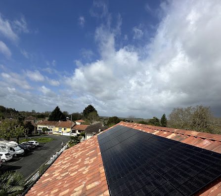 Vous recherchez une entreprise spécialisée dans les énergies renouvelables et les systèmes de chauffage à Saint-Astier ? Contactez AST 24.