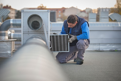 Le groupe CEME associe ses expertises en génie électrique