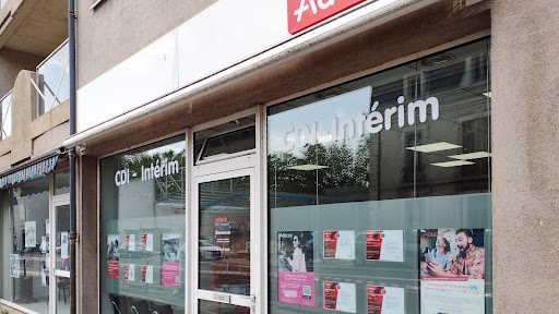 Retrouvez toutes les coordonnées de l'agence Adecco BTP Transport Bourges. Nos recruteurs sont présents à Bourges pour vous accompagner dans votre recherche d'emploi.