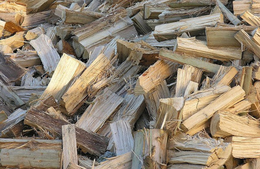 Le Bois de Poumier est spécialisé dans la vente de bois de chauffage