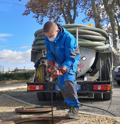 Besoin d'un débouchage de canalisation à Montpellier et son agglomération ? Allo Débouchage est disponible pour vous sauver.