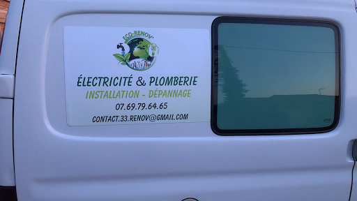 Vous êtes un expert en plomberie? Ce design vous offre l'opportunité de vous faire connaître dans votre milieu d'expertise. N'oubliez pas d'y intégrer des éléments importants comme les services offerts