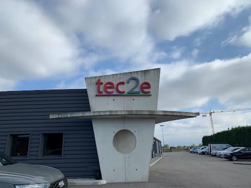 Tec2e est spécialisée en électricité