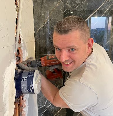 Les artisans plombiers 94 vous propose un service avec professionnalisme et rigueur selon votre budget avec un devis gratuit.