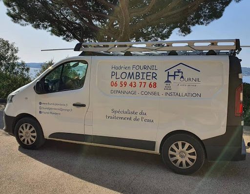 ✅ Fournil Plomberie est l'entreprise qui intervient pour vos besoins en rénovation de salle de bain