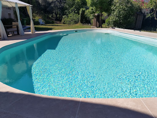 Plomberie - chauffage - salle de bain - piscine. Particuliers et professionnels. SFP Savoir Faire Plomberie met un point d'honneur sur la qualité de ses prestations.