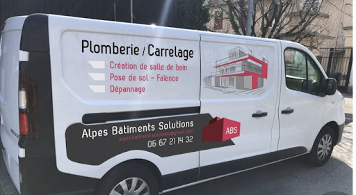 L’entreprise de rénovation ALPES BATIMENT SOLUTIONS réalise vos travaux de menuiserie