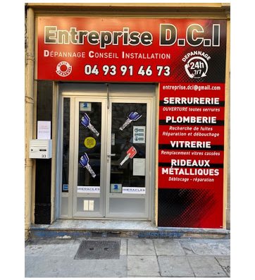 Artisan Serrurier à Cannes intervient en 30min 24H/7J ✓ Ouverture de porte ✓ Porte blindée ✓ Volet roulant ✓ Rideaux métalliques ✓ Coffre fort ✓ Serrure